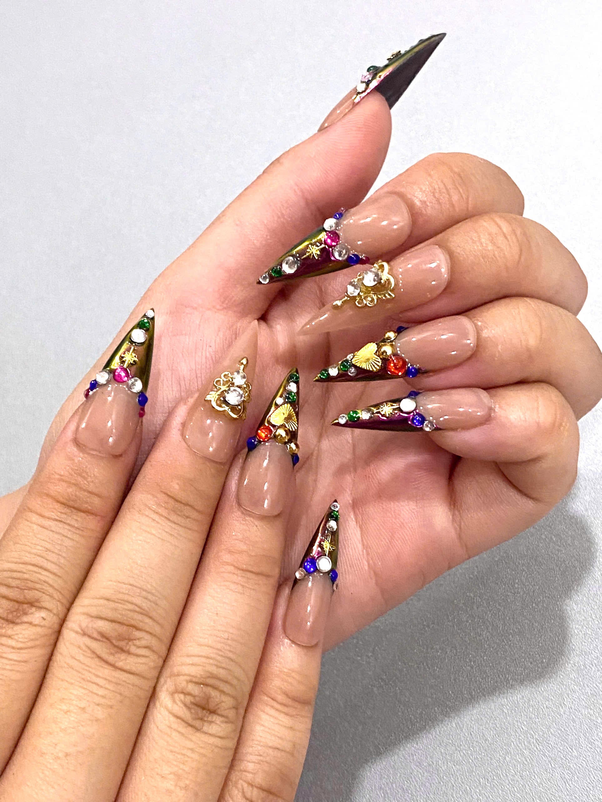 Handmade Royalcore French Tip Press-On Nails | Vintage Gold Heart Chrome Stiletto Nails | Luxury Nail Set